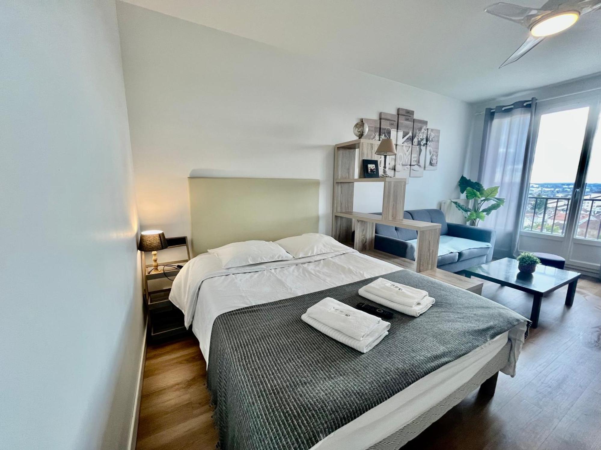 Appartement Rue Condorcet Parking Prive- Dabnb Λιμόζ Εξωτερικό φωτογραφία